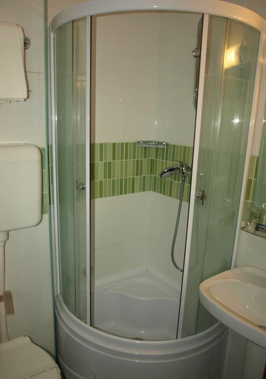 Hotel Podravina Копривниця Номер фото